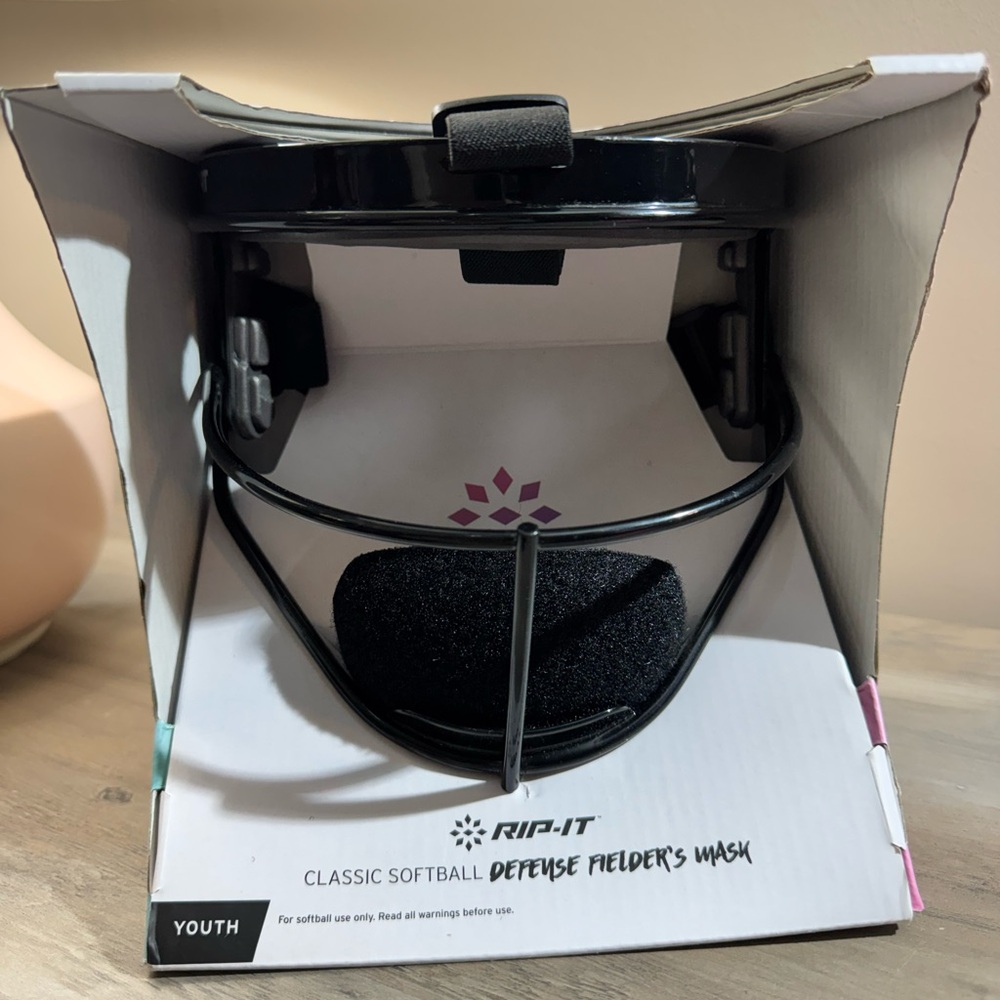 Rip-It Youth Softball Fielder's Mask - Black